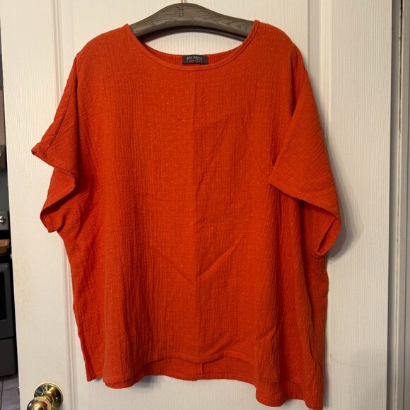 Orange Top - Picture 1 of 2